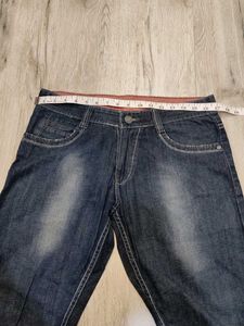 Ma2136 Levi&#39;s jeans waist 34 inches