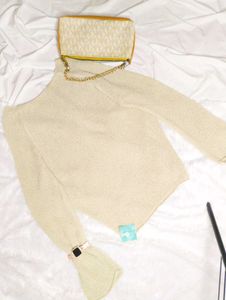 🥰😍Beige Knit Sweater😍🥰