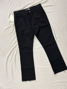 Petite Dani Black Raw Hem Jeans
