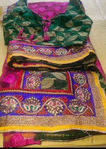 “Elegance in Every Thread: Stunning Net Saree”