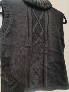 Sleeveless Turtleneck Knit Vest