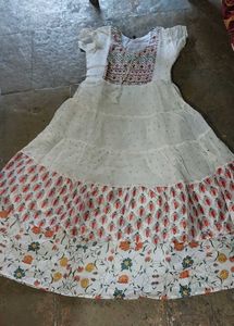White Beautiful Partywear Ethnic Gown