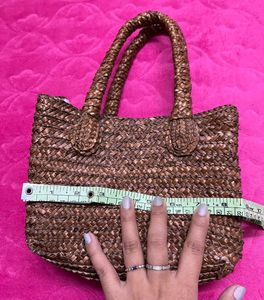 Jute Handheld Bag