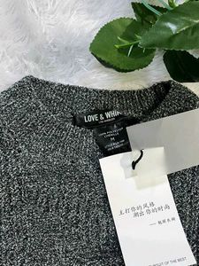 LOVE &amp; WHI Sweater