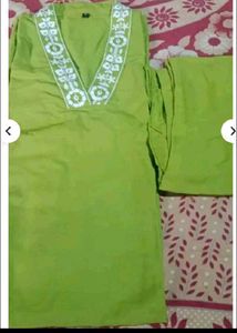 green kurti set.