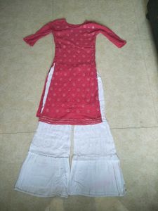 Red Embroidered Kurta