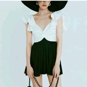 Chic Two-Tone Dress