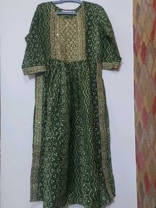 Green Coloured Embroidered Suit Set With Dupatta
