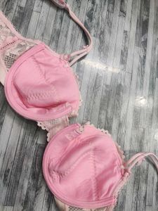 Closer 36 B Hot Look🧡