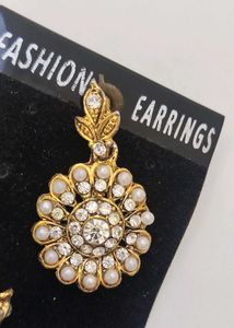Elegant Floral Earrings