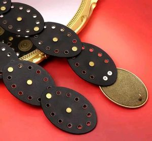 Y2k Leather Disc Vintage Belt