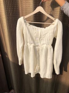 Woollen flare Pinteresty top 🎗️🌷