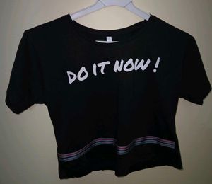 TRENDY CROP TOP FOR WOMEN'S