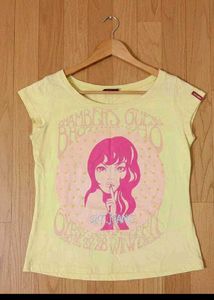 Trendy Graphic Print Tee