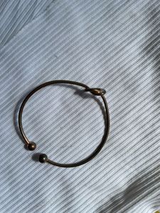 Delicate Knot Bangle