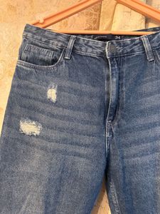 Ripped High Waist Jeans