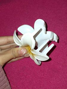 White Flower Hair Clip