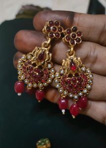 Matte Finishing Kundan Earings