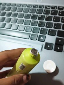 Dot &amp; Key Face Wash