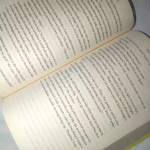 Book Lovers - Emily Henry.