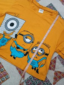 Minions Graphic T-Shirt