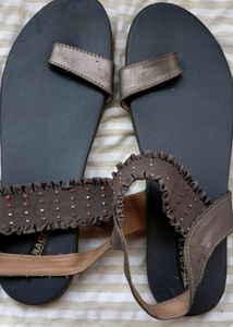 Women Flats