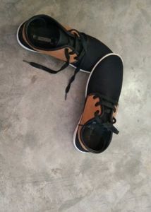 Casual Shoes