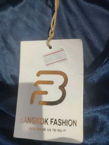 Elegant Blue Velvet Midi Dress