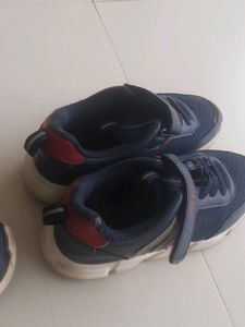 Boys METRO shoes (100 Rupees Each)