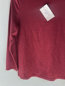 Elegant Maroon Turtleneck Top