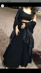 black lehenga