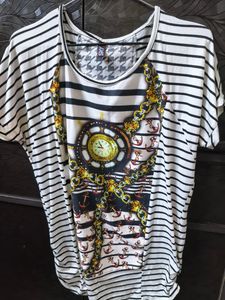 White Stylish Patterned Top