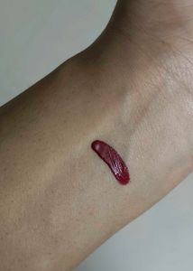 Burgundy Lipstick mousse matte