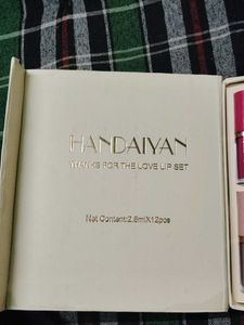 Handaiyan Lip Set