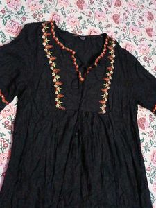 Embroidered Black Tunic midi dress