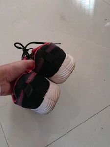Sports Shoes