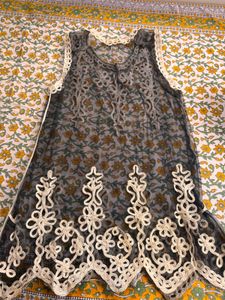 Floral Crochet Top Size M
