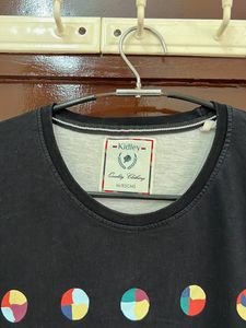 Black Kidley Tshirt
