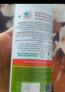 Buy 1 Get One Free Vitamin C Face Wash