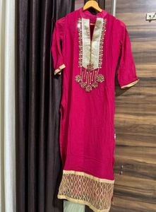 Pink & Gold Embellished Kurti