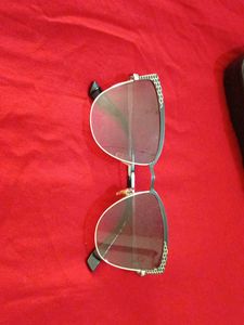 Stylish Vintage Sunglasses