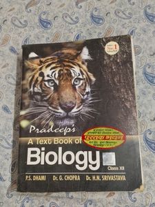 Class 12th Biology Reference Pradeep Book