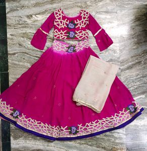 Price Drop Lahanga Choli With Dupatta