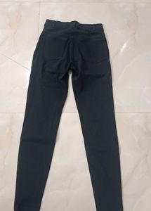 Black Skinny Jeggings