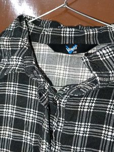 Buttons Shirt (Black)