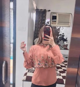Elegant Top 😍