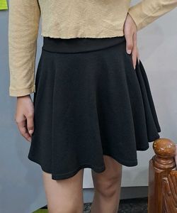 Black Skater Skirt