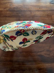 Embroidered Potli