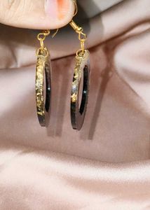 Resin Earing.