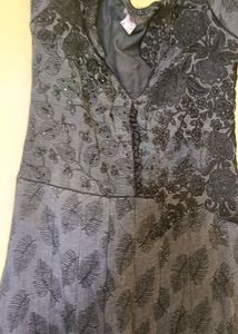Grey Wid Black Chudi Top